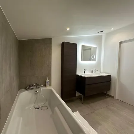 别墅 La Conserverie, Espace Et Modernite *