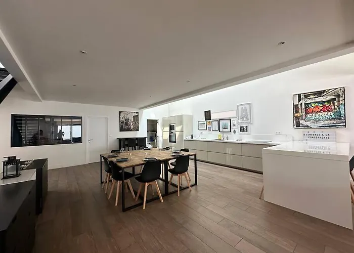 La Conserverie, Espace Et Modernite