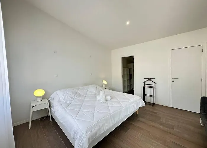 La Conserverie, Espace Et Modernite