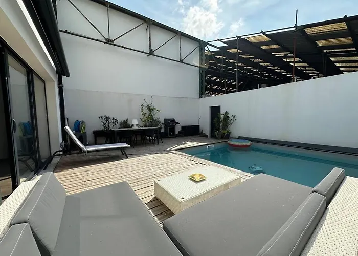 Villa La Conserverie, Espace Et Modernite Reims